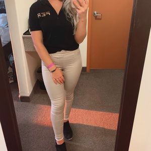 Tan Jegging 👖